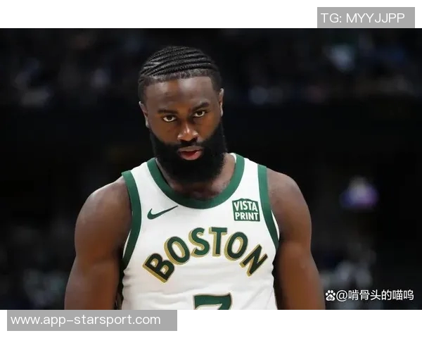 全球篮球与足球球星年薪排名对比分析 哪些球员收入最可观