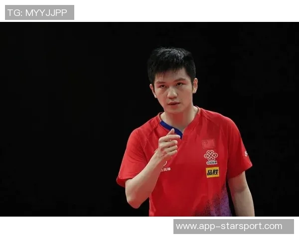 中国足球史上最伟大球星的传奇人生与荣耀足迹解析